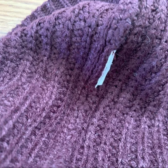 URBAN HERITAGE burgundy Lace Up Knit Sweater S - Picture 13 of 13